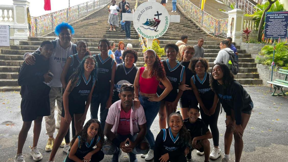 Source image — Semana da Leopoldina - Passinho na Festa da Penha
