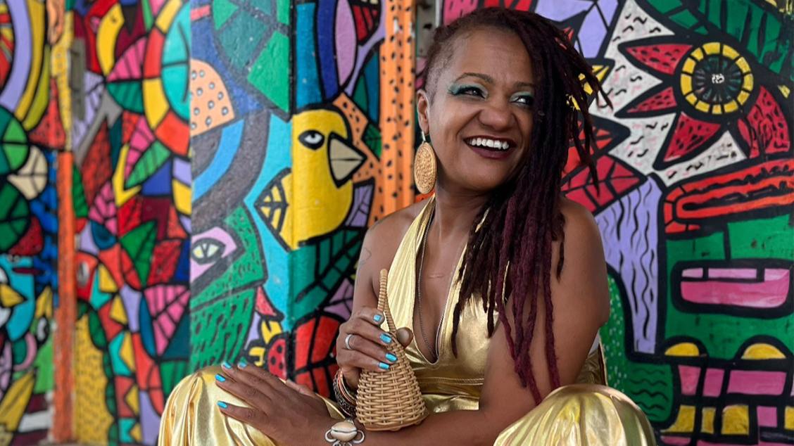 Sexta Plural apresenta Lizza Dias em Negras Melodias