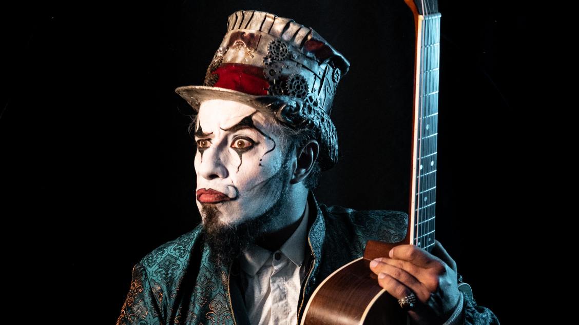Imagen de la fuente — Fernando Anitelli apresenta O Teatro Mágico - Casa de Cultura Villa Maria, pelo TEATRO FIRJAN SESI CAMPOS