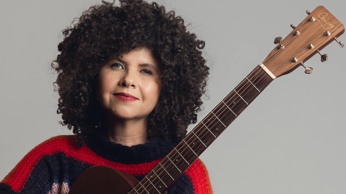 ROBERTA CAMPOS - Teatro Firjan SESI Jacarepaguá