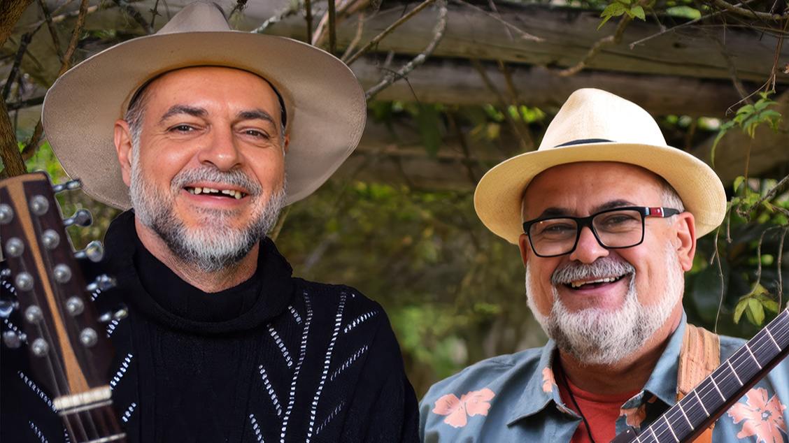 Clássicos Domingos apresenta Levi Ramiro e Henrique Bonna