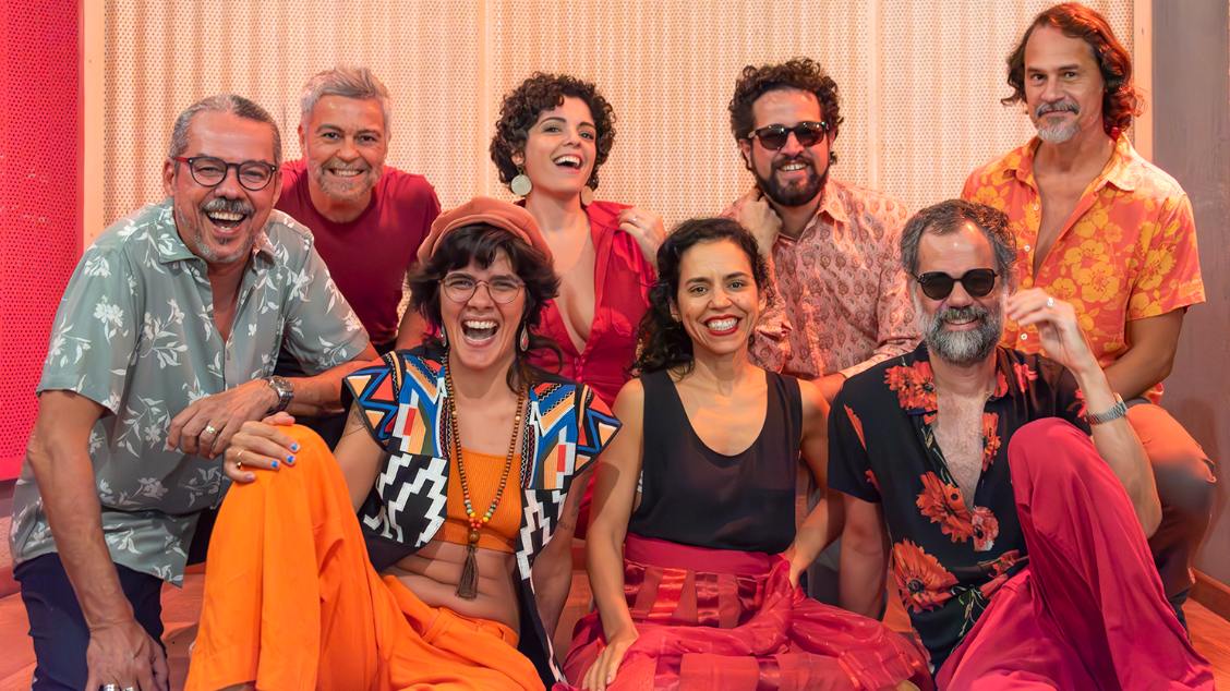 Show com a Banda Miss Suéter