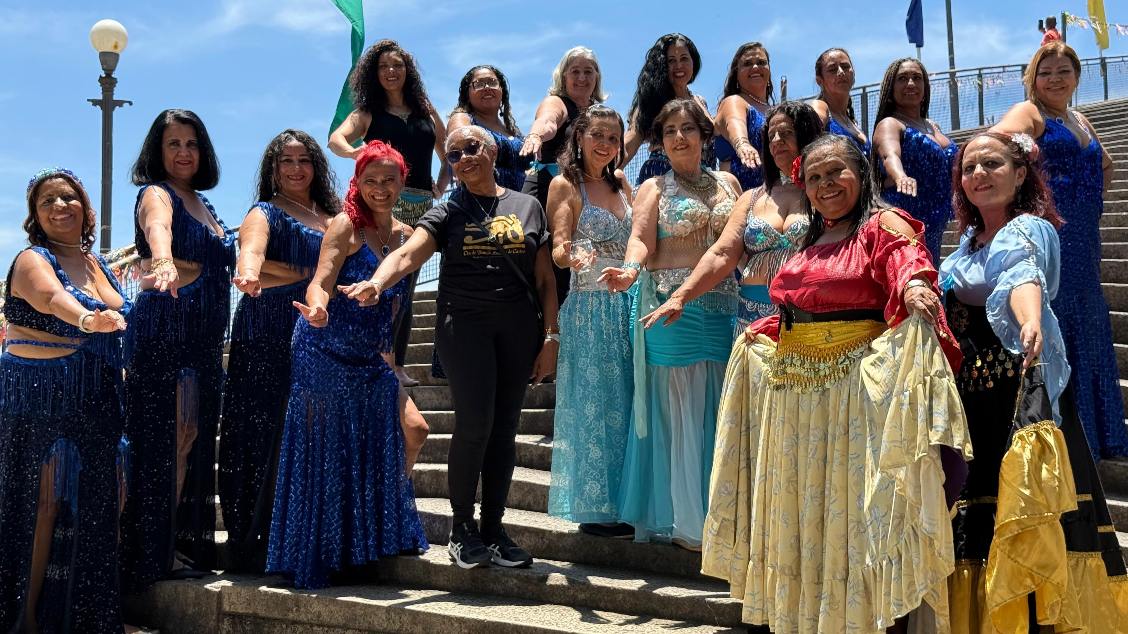 Source image — Semana da Leopoldina - Danças árabes na Festa da Penha