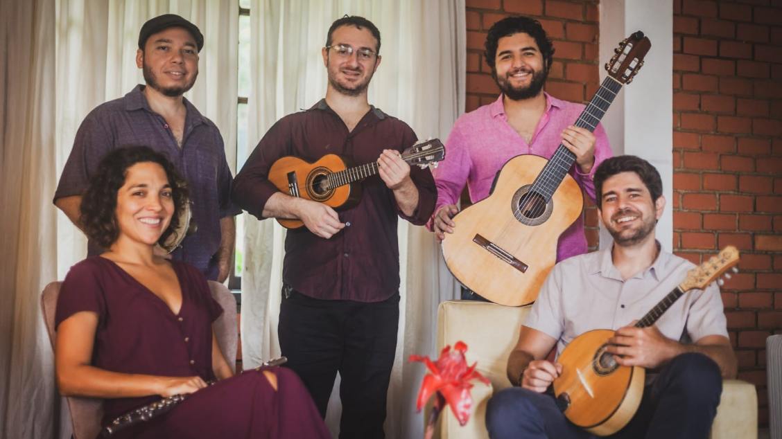 Clássicos Domingos apresenta Conjunto Grapiúna - 10 anos