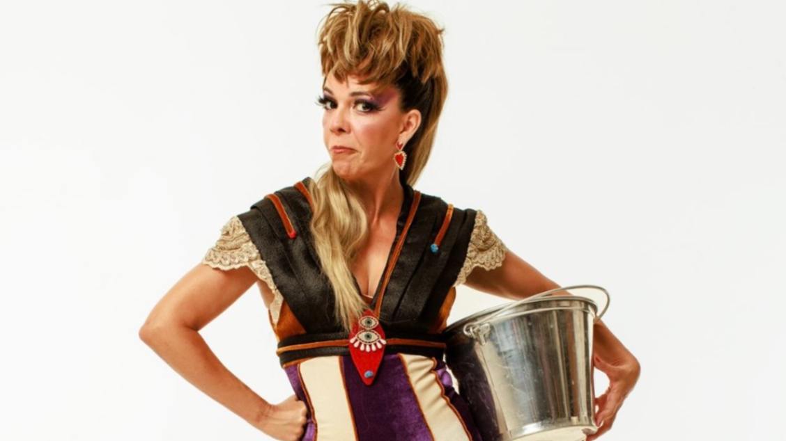 SUPER ELA com Flávia Reis