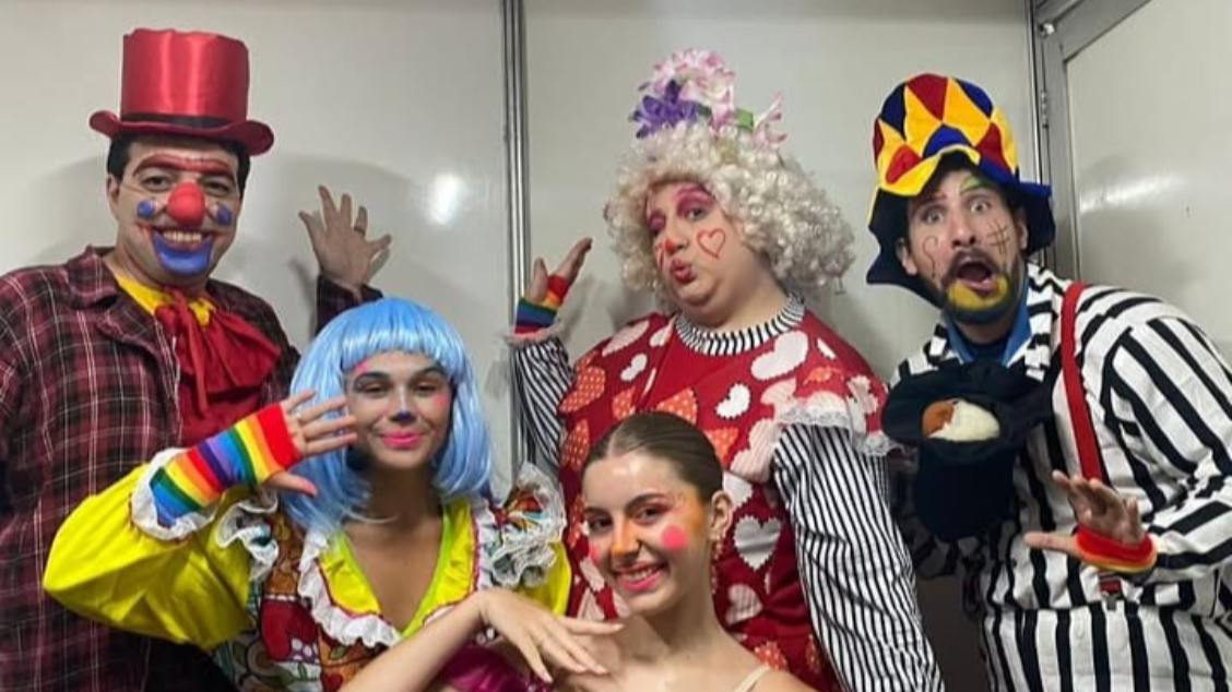 Imagem do evento UMA FAMÍLIA PERFEITA - TEATRO FIRJAN SESI CAXIAS