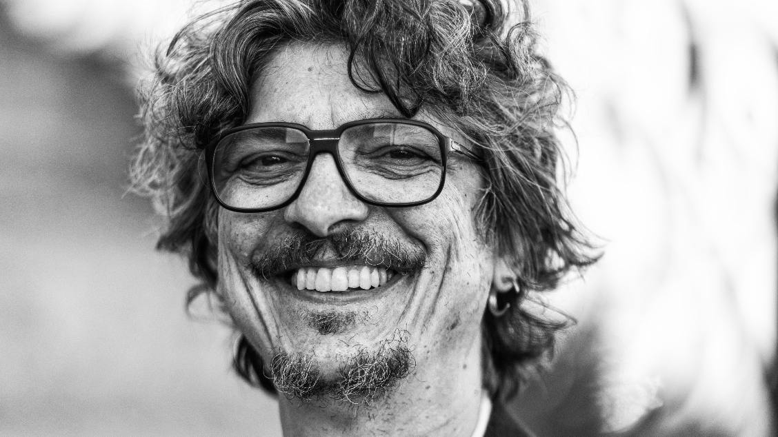 Pedro Luís- “Meus Azuis”   Músico convidado: Fernando Caneca